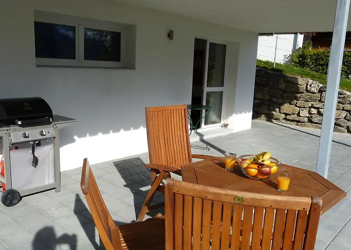 아파트 Canadian Corner *